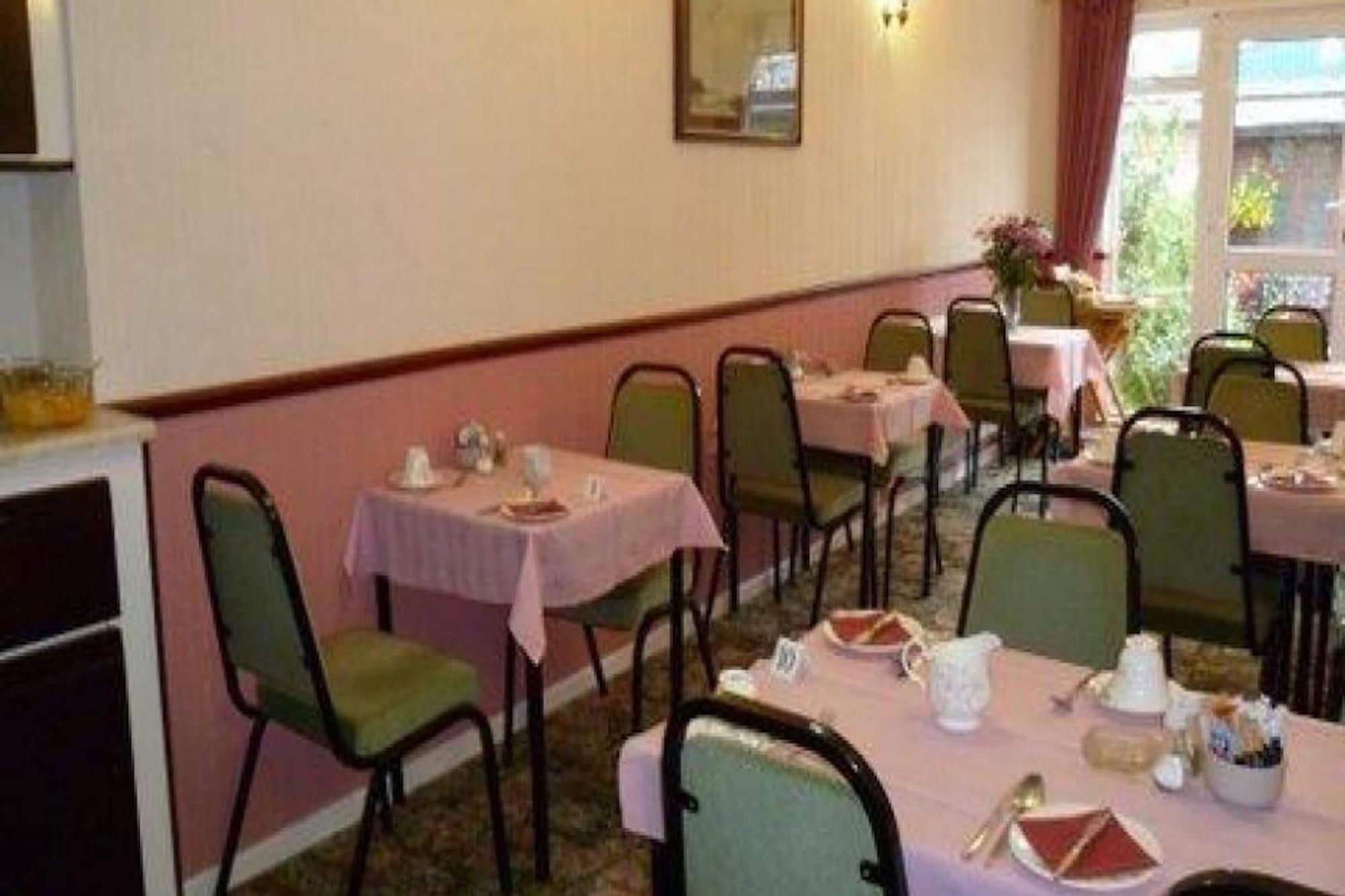 Belvedere Guest House, Hotel 2*